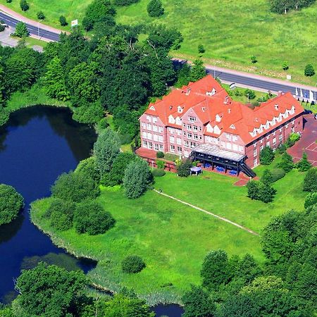 Park Hotel Fasanerie Neustrelitz Buitenkant foto