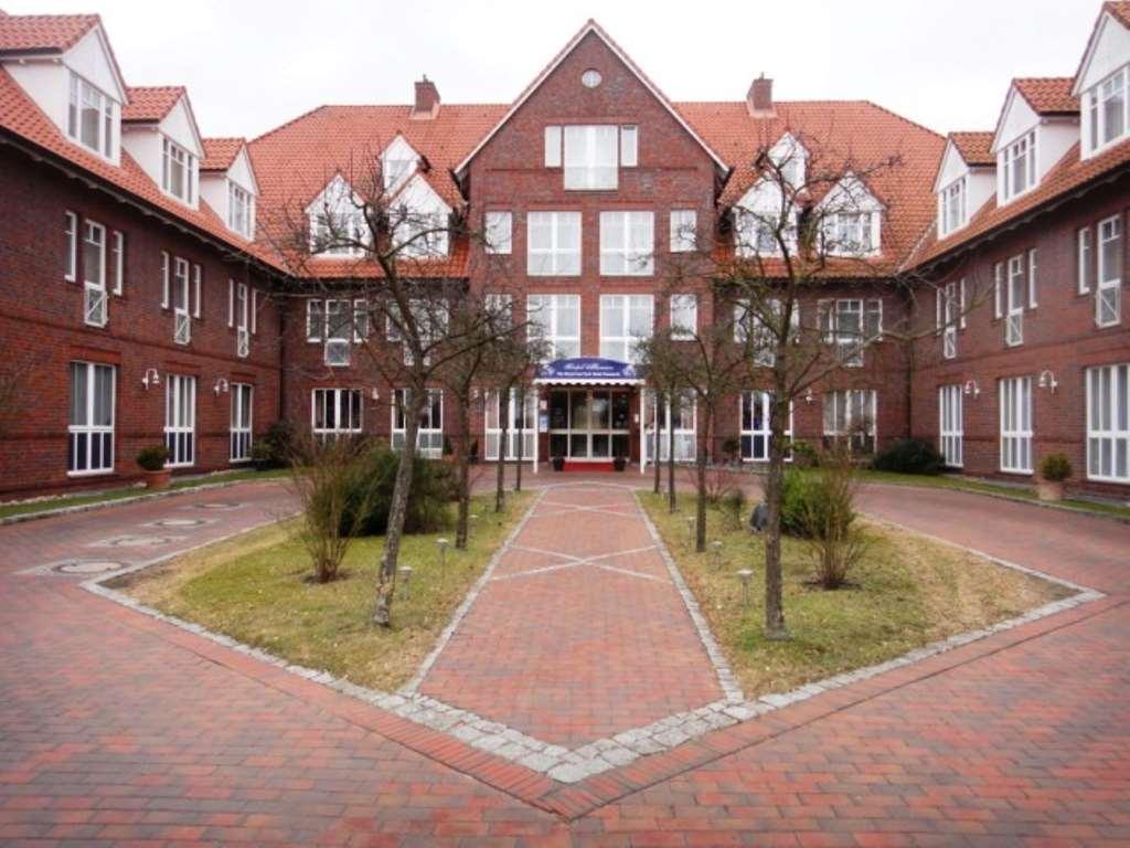 Park Hotel Fasanerie Neustrelitz Buitenkant foto