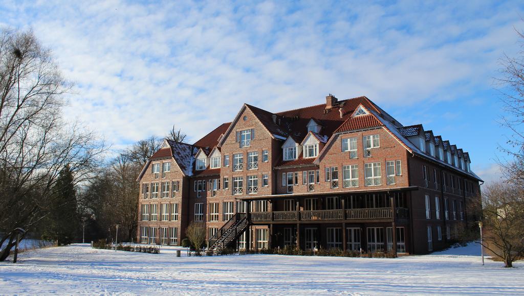 Park Hotel Fasanerie Neustrelitz Buitenkant foto